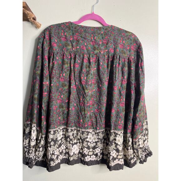 Natural Life Dara Top, Green Floral Border, size large, MSRP $49 - Picture 5 of 11